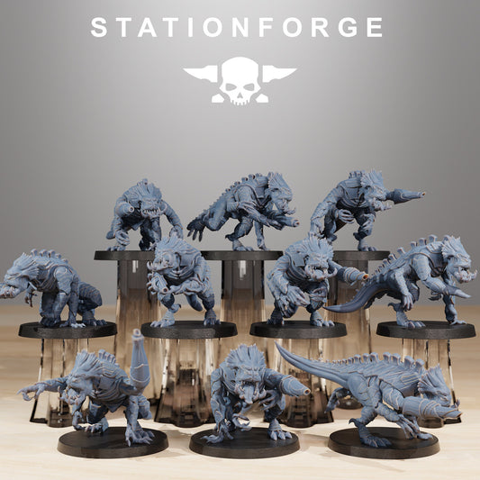 Xenarid Infantry by Station Forge